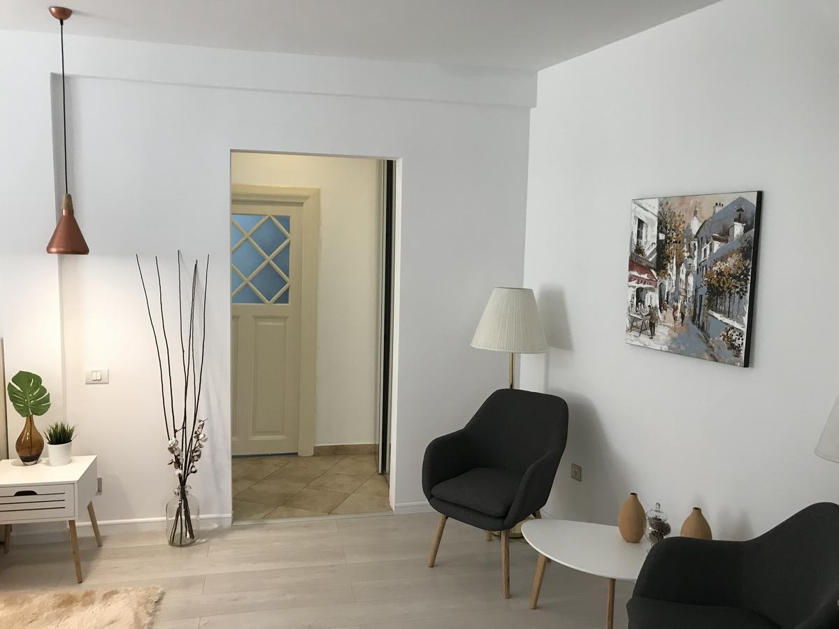 Metropole Apartments Invilla Old City Bucareste Exterior foto